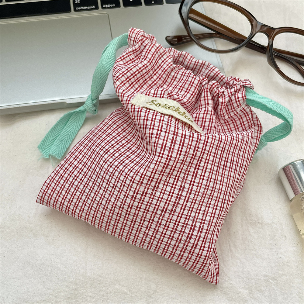 New Plaid Storage Drawstring B – обзор и цена Christmas Throw Blanket