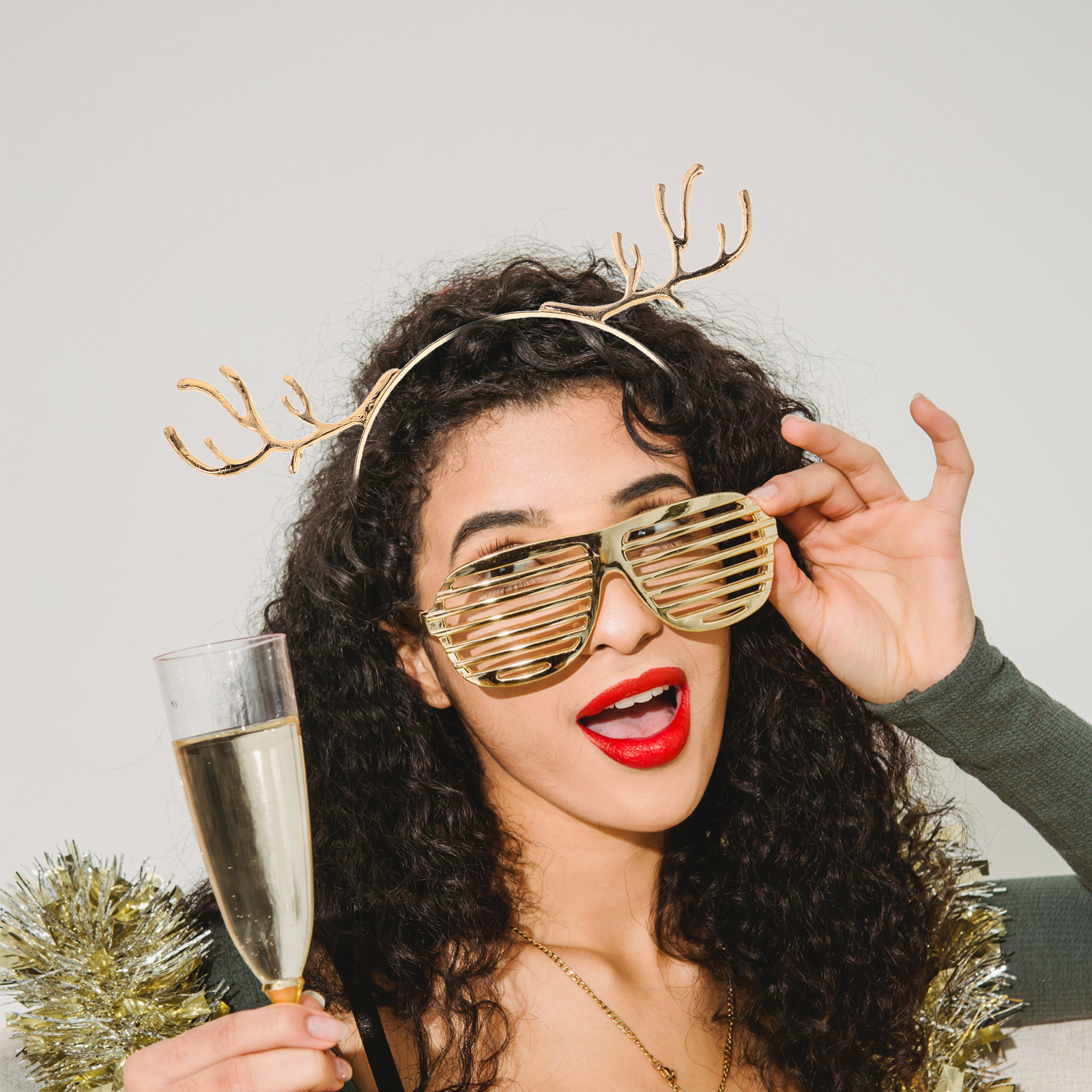 3Pcs Cute Deer Antlers Headban – обзор и цена Reindeer Antlers Headband