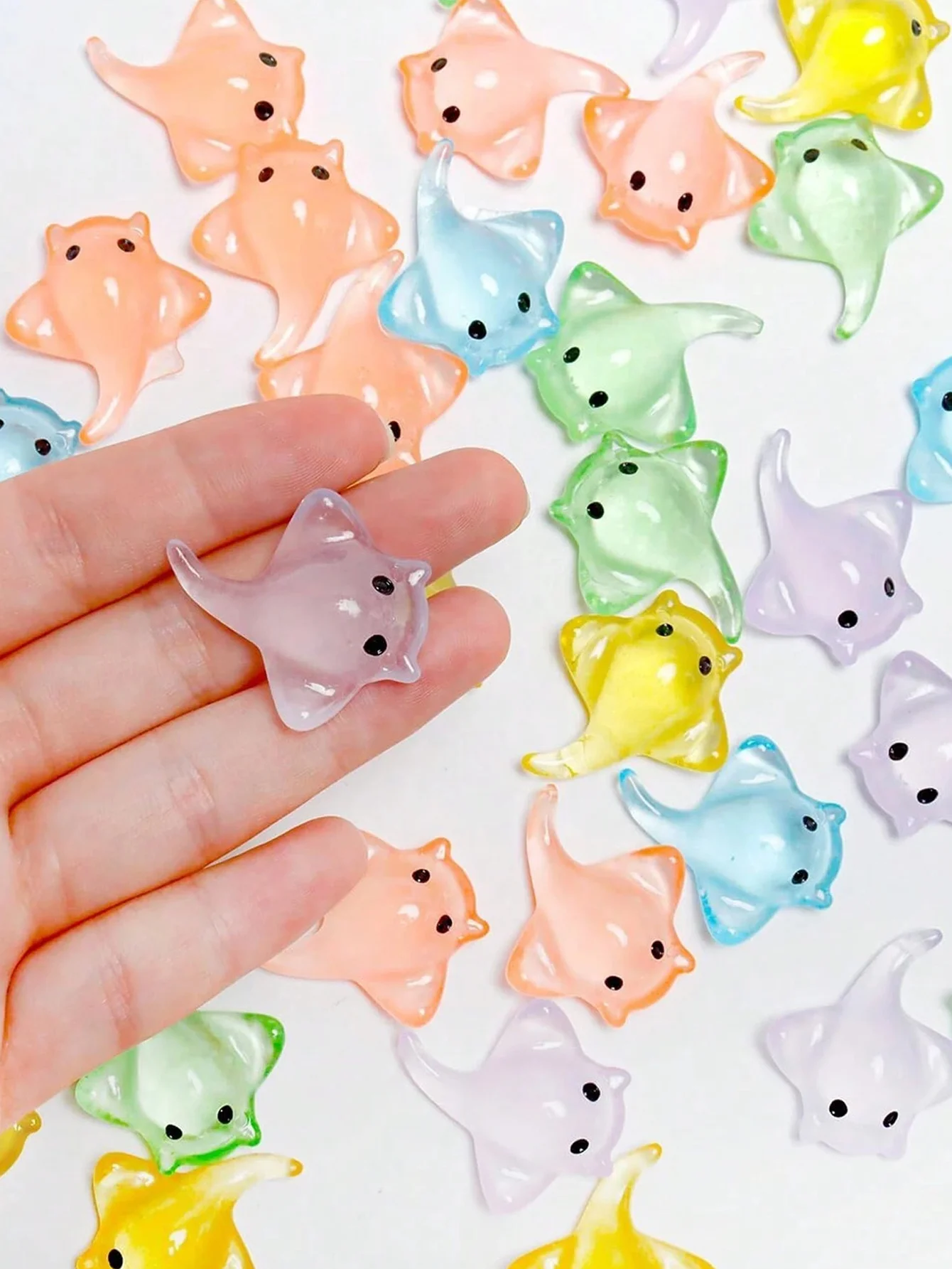 6/12/20PCS Cute Mini Stingray  – обзор и цена Nutcracker Figurine