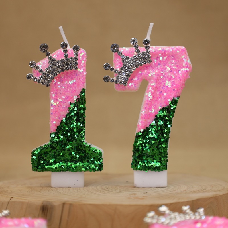 Sparkling Light Green Princess – обзор и цена Holiday Candle Set